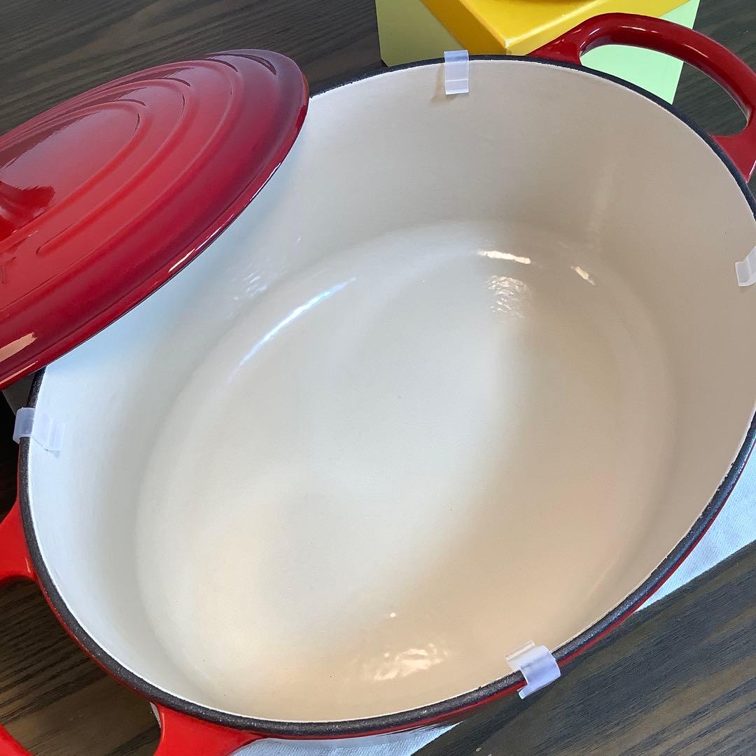 【新品未使用】ルクルーゼ　ココット・オーバル 鍋31cm レードルスタンド付き