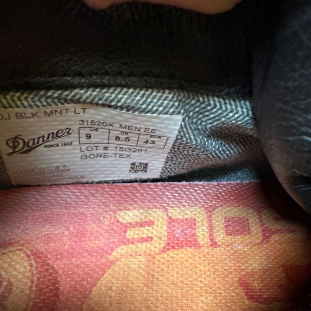 定価74800円　ダナー　マウンテンライト　9 28cm us製　goretex
