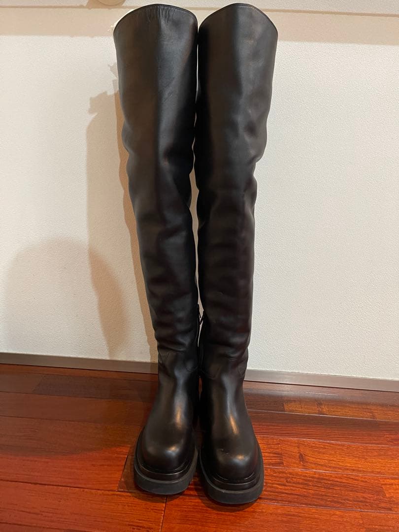 今だけ値下げ⭐︎タキマキ着用！ボッテガヴェネタ　ラグブーツ　BOTTEGA 36
