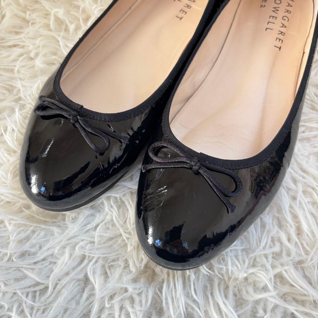 ✨マーガレットハウエル　パンプス バレエシューズ ブラック　エナメル　25.5