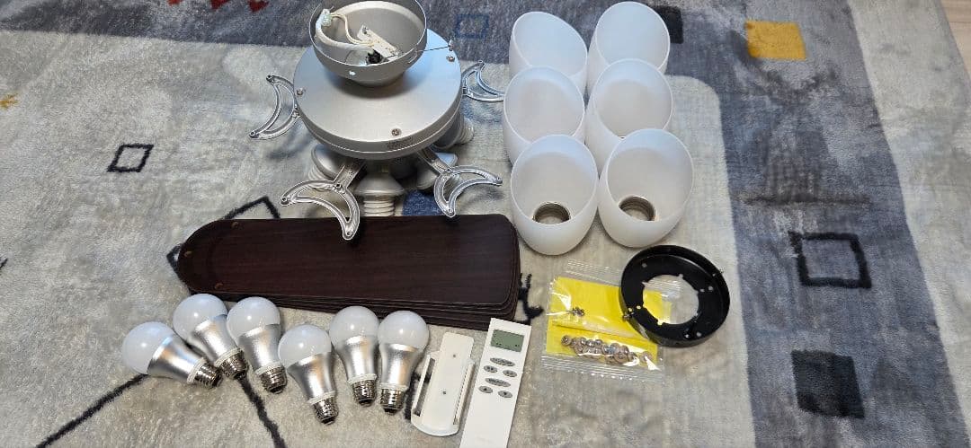 ODELIC　オーデリック　シーリングファンライト 6灯 SH9073LDR