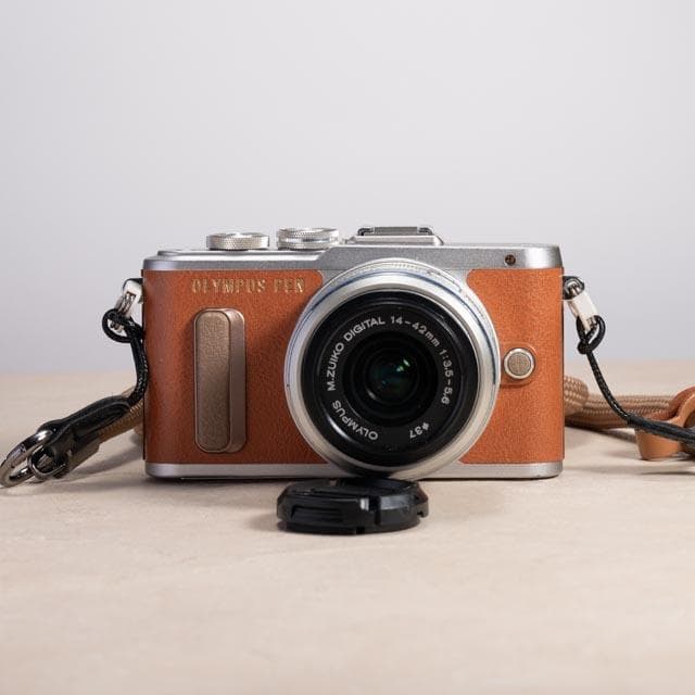 OLYMPUS PEN E-PL8 レンズキット スマホ転送OK