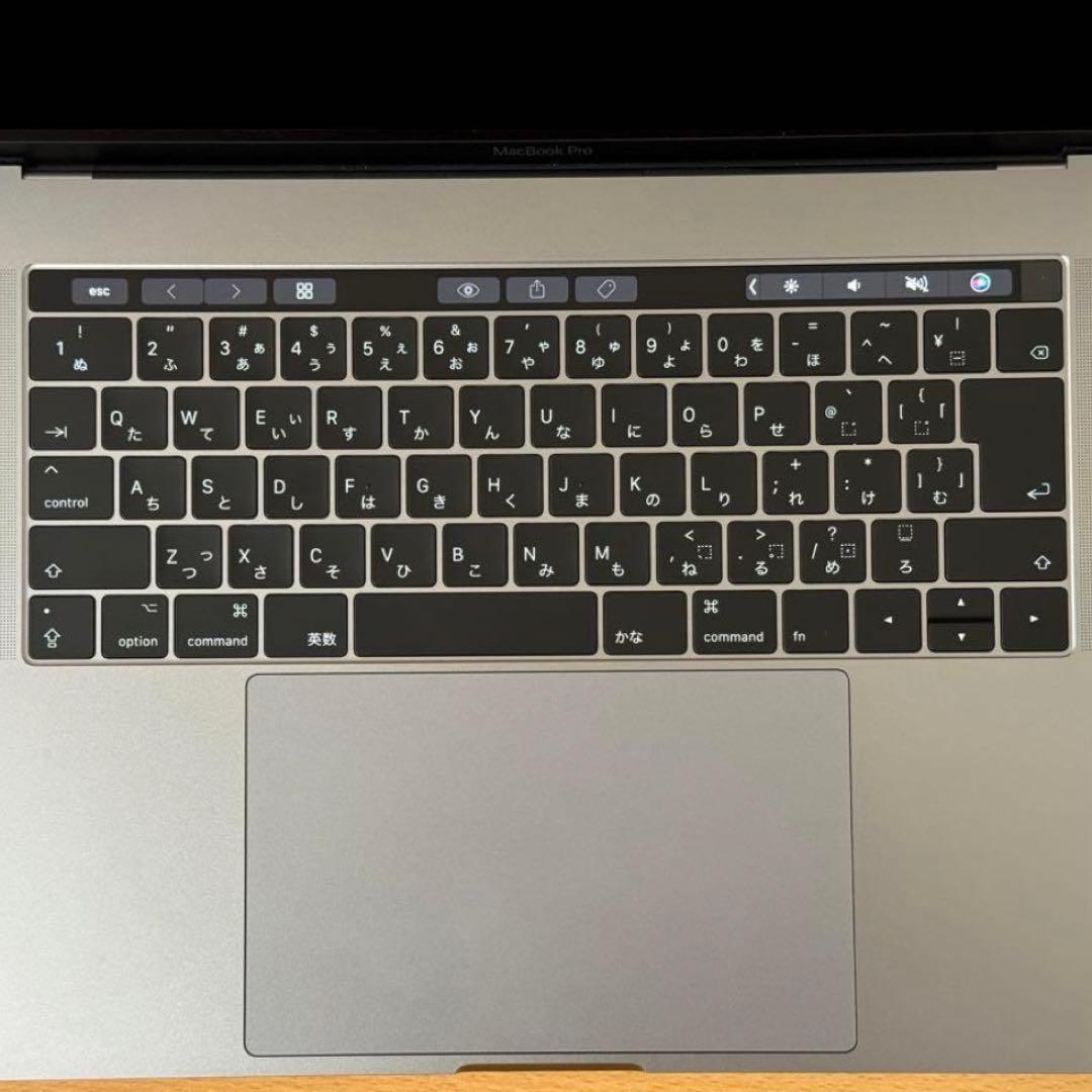 美品⭐︎Apple⭐︎充放電8回MacBookPro15 i7/16GB/512GB