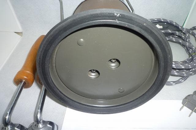 美品　タキイ和裁電化鏝　和裁こて　和裁コテ　ランプ付き　鏝２本付き