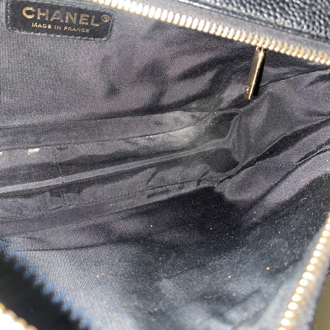 CHANEL シャネル キルティング ショルダーバッグ キャビアスキン