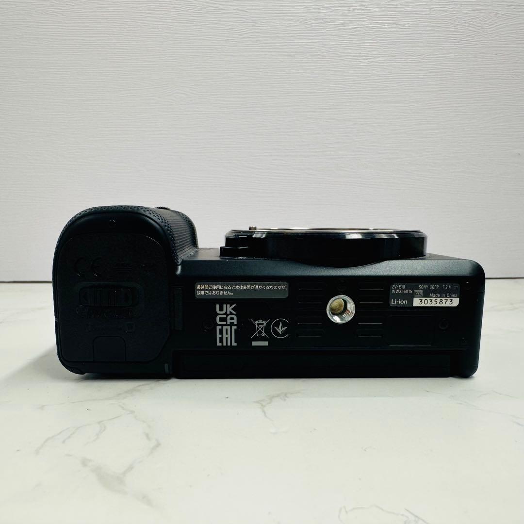 SONY ソニー ZV-E10 ボディ ミラーレス一眼カメラ ショット数179枚