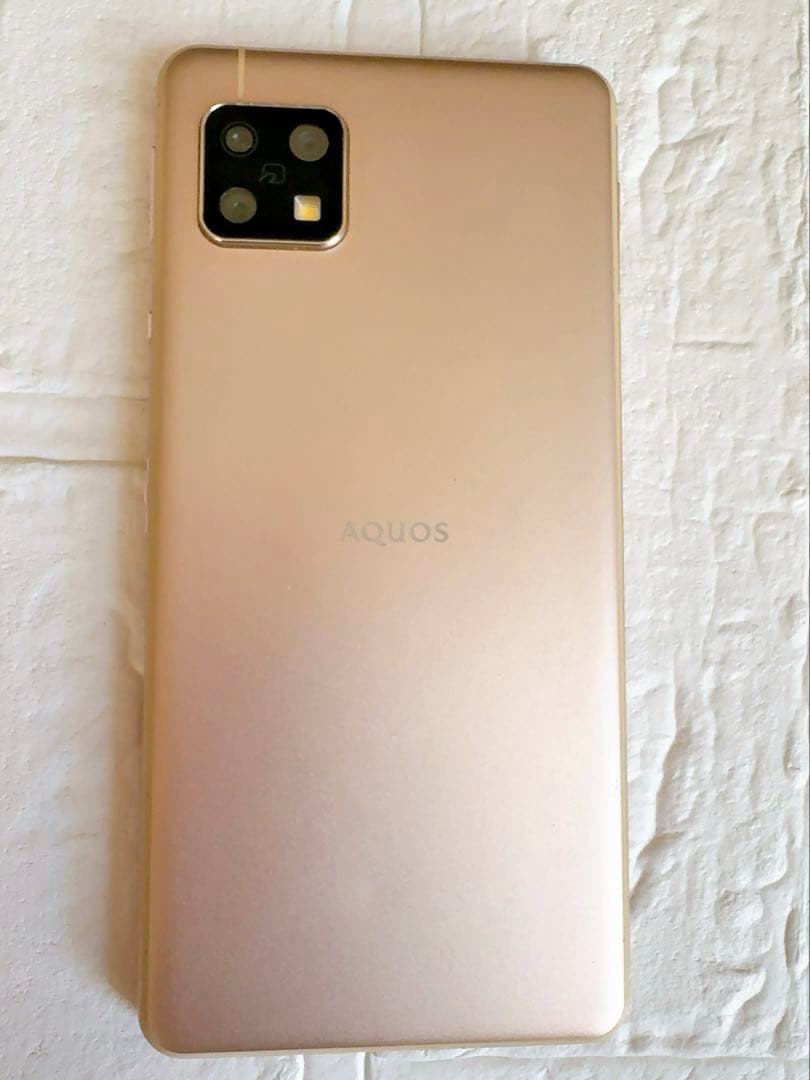 Android AQUOS Sense5G ゴールド　SIMロック解除　箱付き