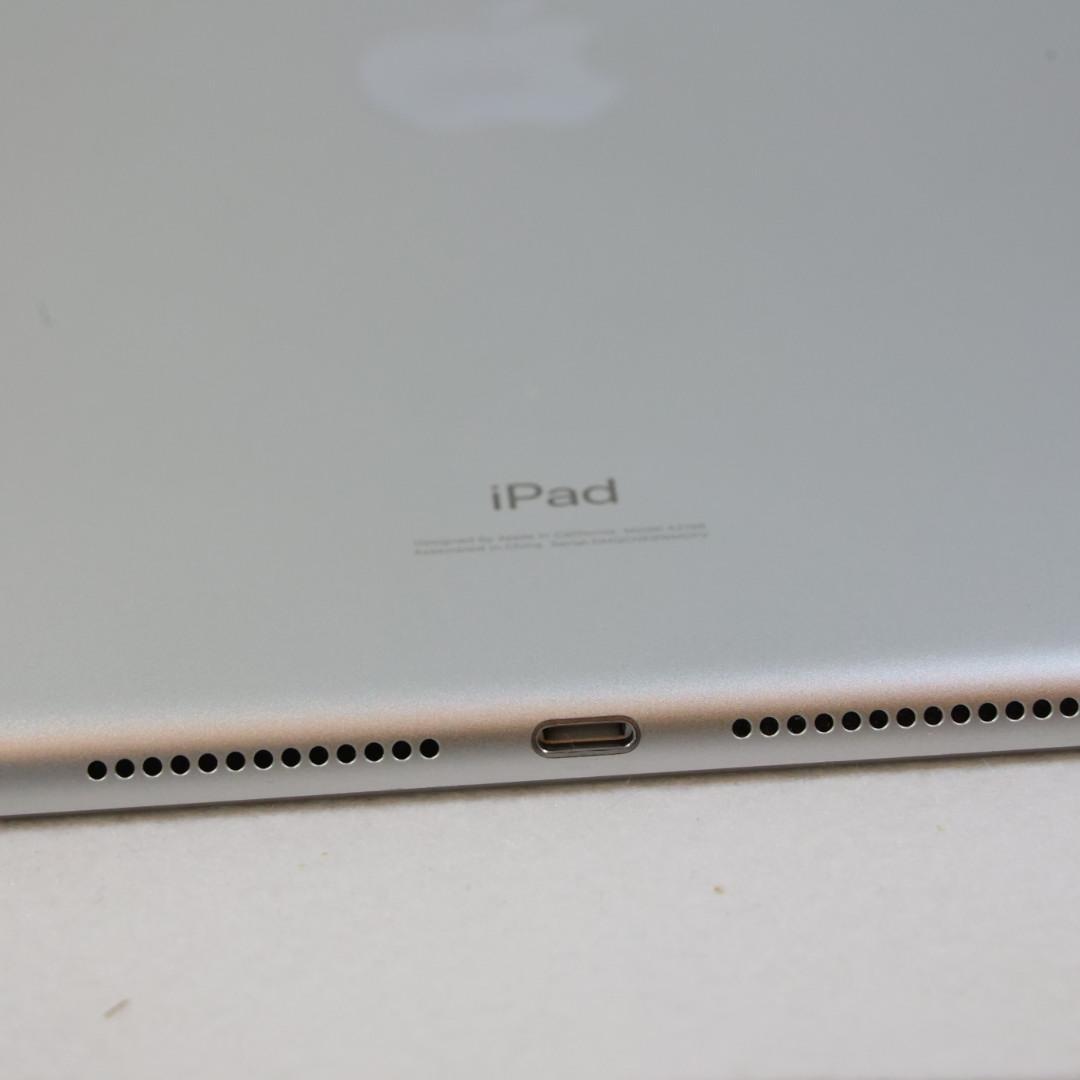 Apple iPad 第7世代 Wi-Fi + Cellular 32GB