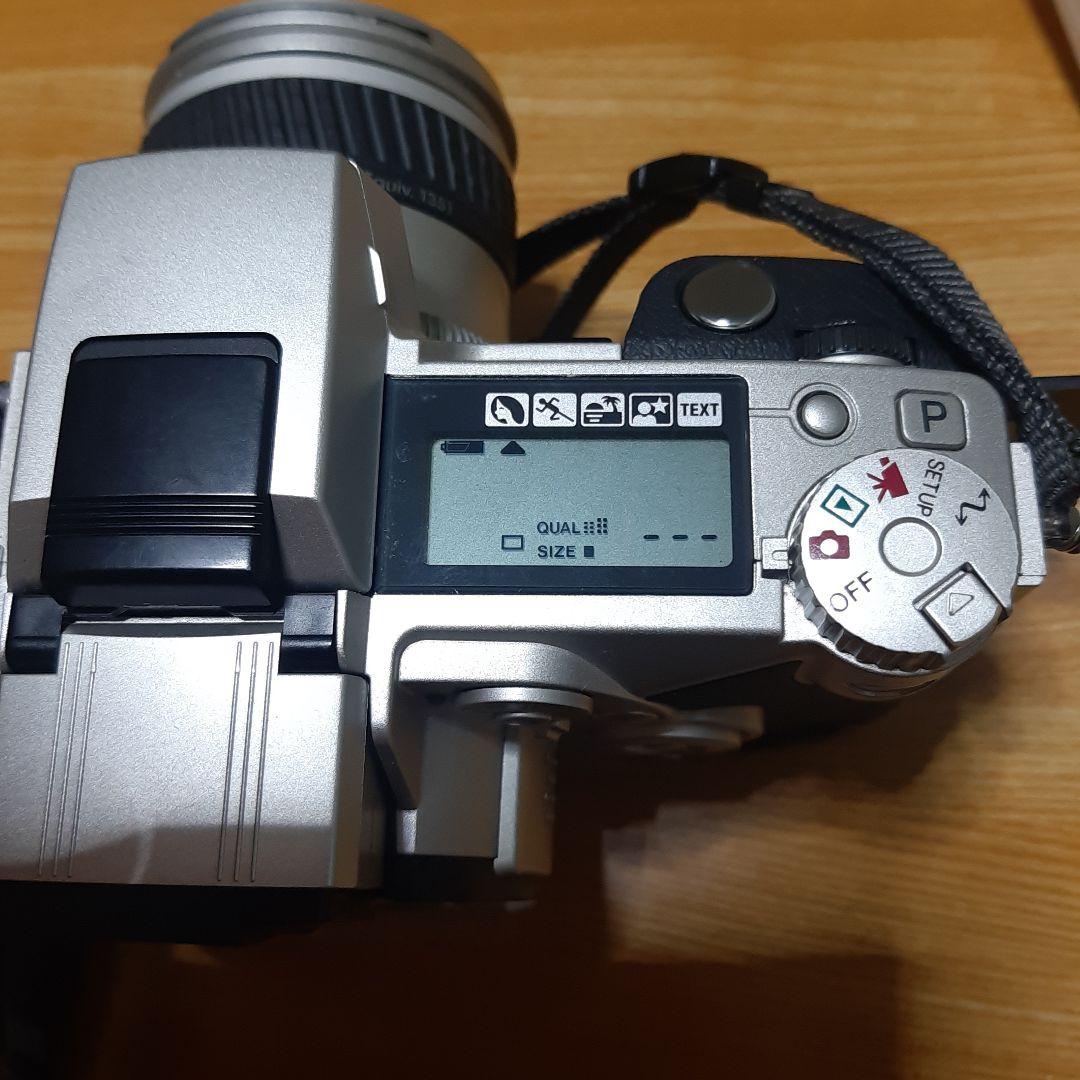 ミノルタ　デジタルカメラ MINOLTA DiMAGE7i
