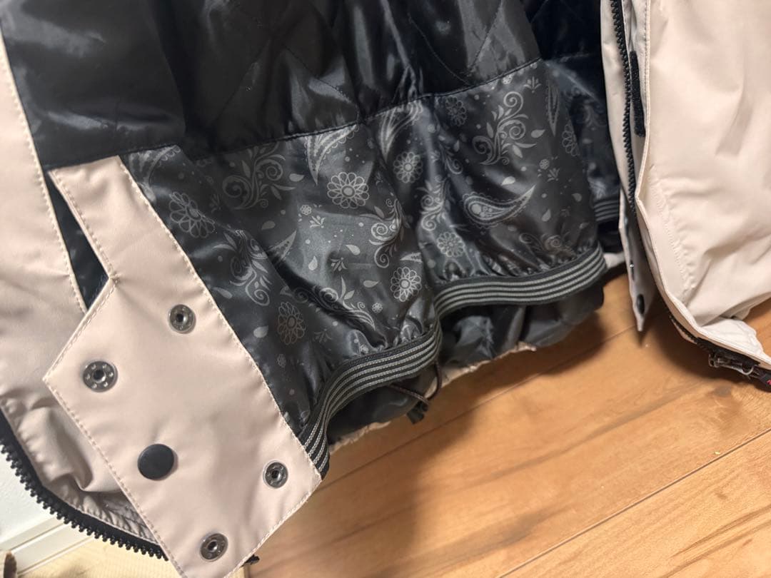 スノーウエア、着用回数２回