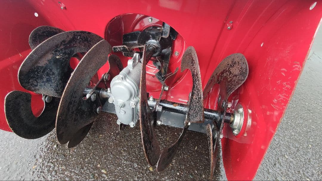 値下げしました。ホンダ　雪丸HS655 北海道からの出品です。