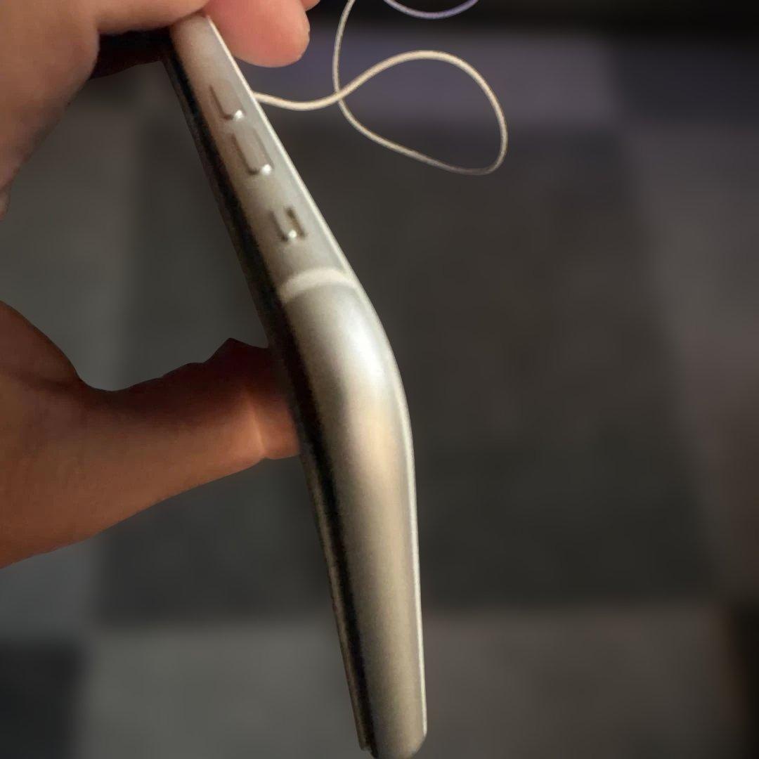 iPhone SE2 第2世代　ホワイト128GB 美品SIMロック解除済み