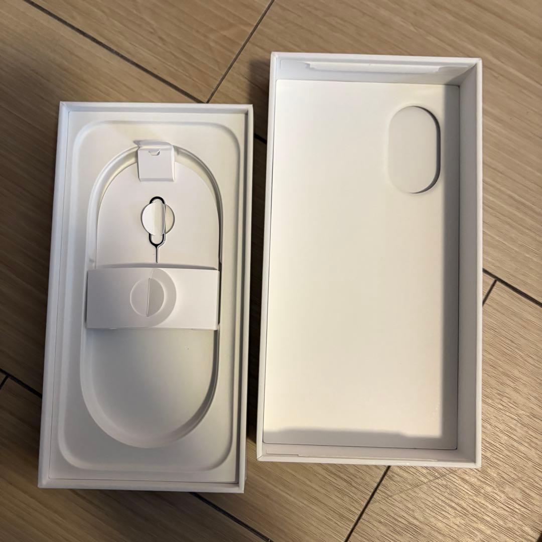 iPhone16 256GB SIMフリー ウルトラマリン ジャンク 背面割れ