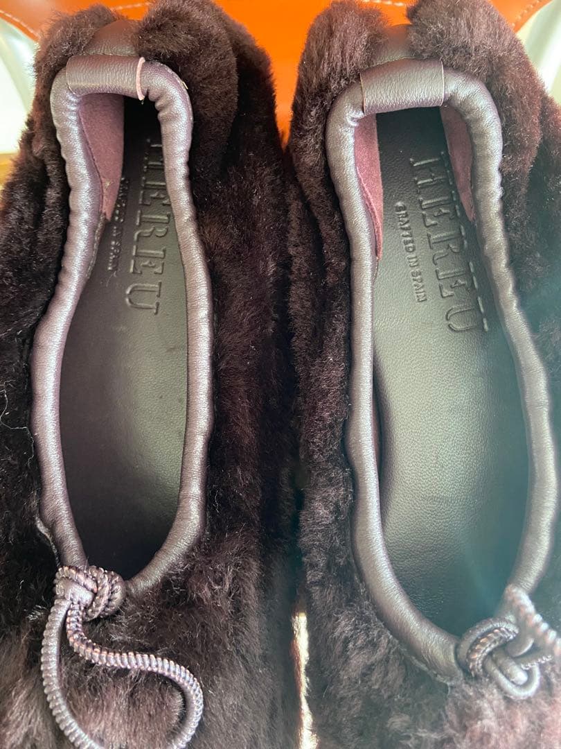 HEREU へリュー　ファー　バレエ フラットシューズ　ボルドー　38 ムートン