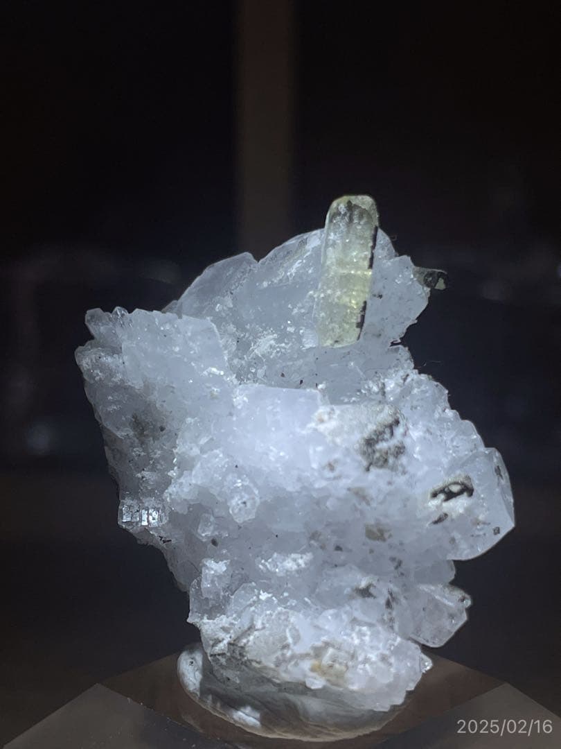 ブラジリアナイト ブラジル産 鉱物標本