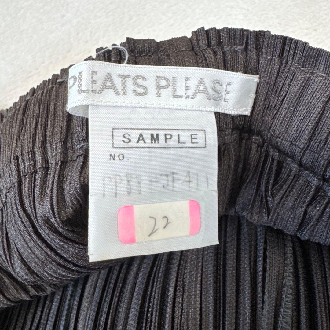 極美品✨PLEATS PLEASE XXLプリーツ　ワイドパンツ　ブラウン　膝丈