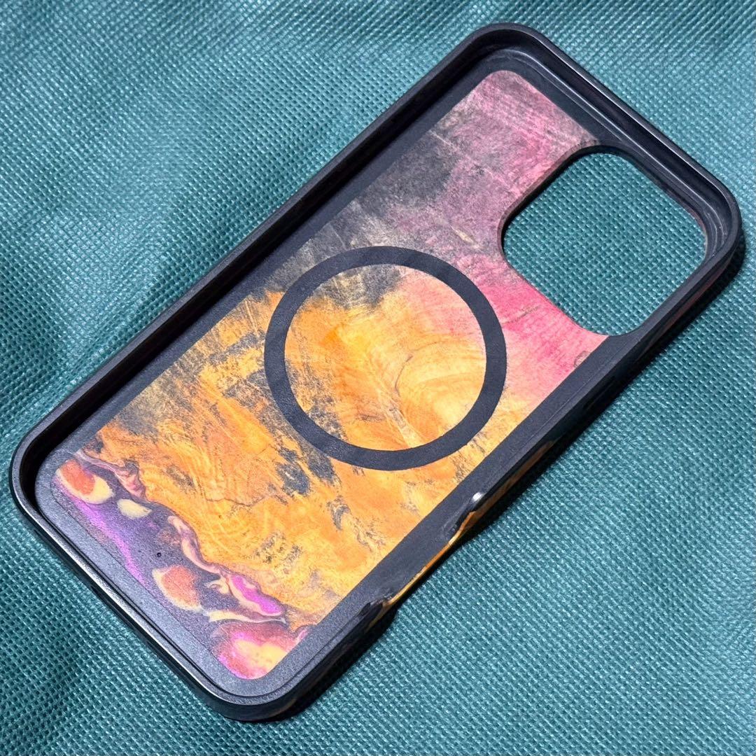 Carved iPhone 16 Pro Max スタビライズドウッド ケース
