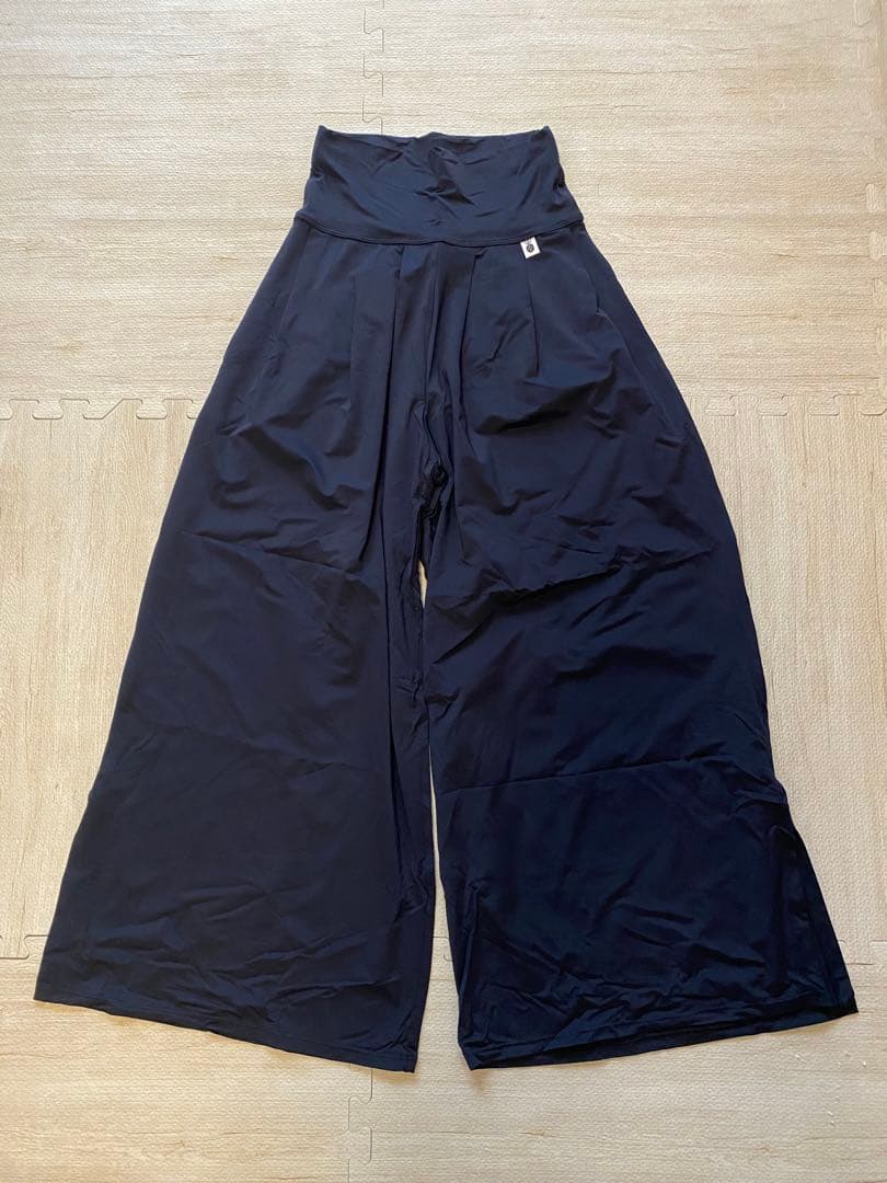 LindaWorks アーヤパンツ　ブラックS