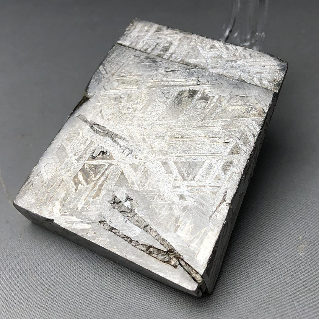 h*ン様 隕石 鉄隕石　アルタイ隕石　ナチュラル　原石　重さ約95ｇ