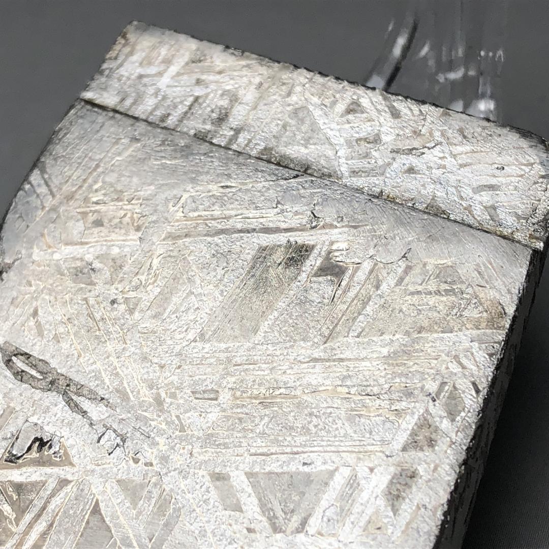 h*ン様 隕石 鉄隕石　アルタイ隕石　ナチュラル　原石　重さ約95ｇ