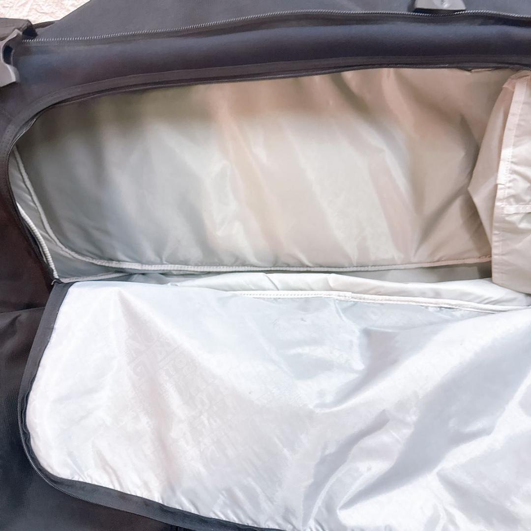 BURTON バートン　キャリーバッグ　大容量