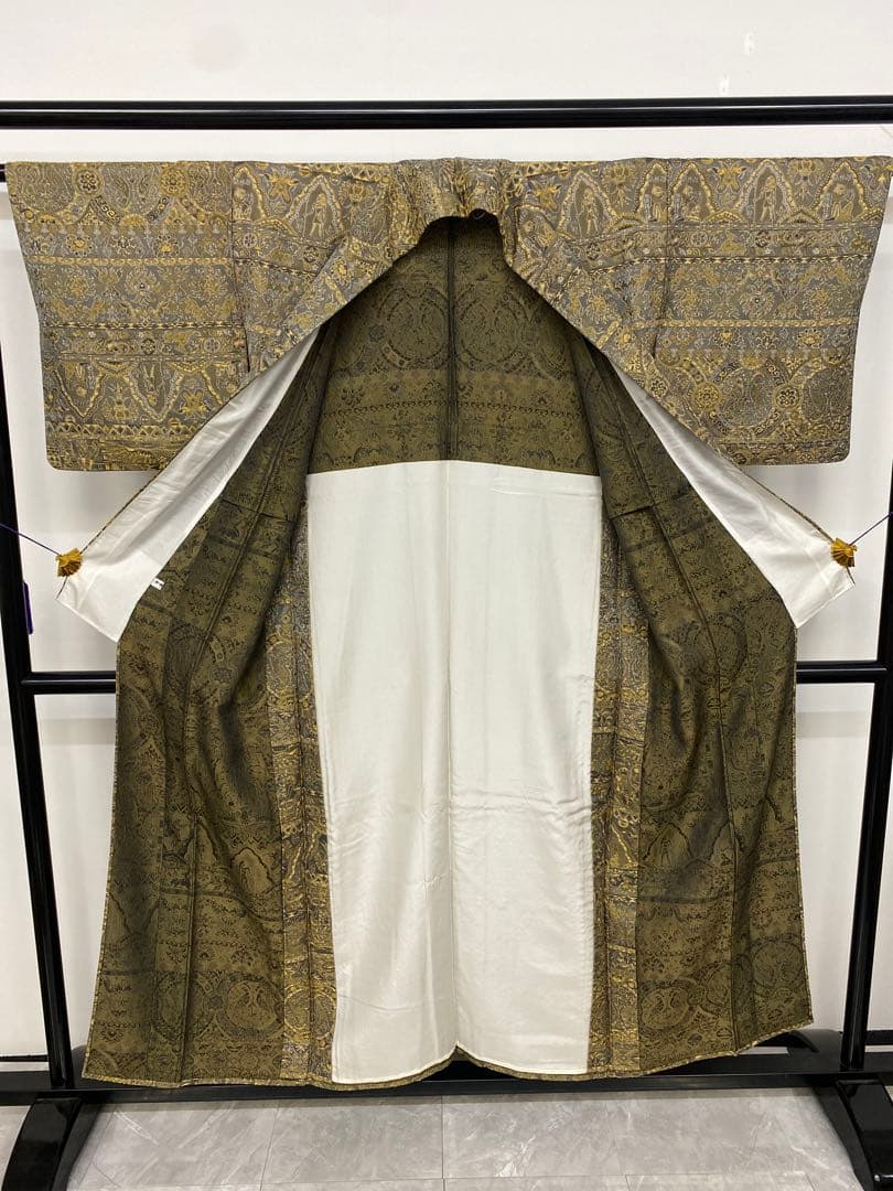 よ*し様 M3.2 前田仁仙作家　落款あり　パールトーン　お召訪問着　一方付け