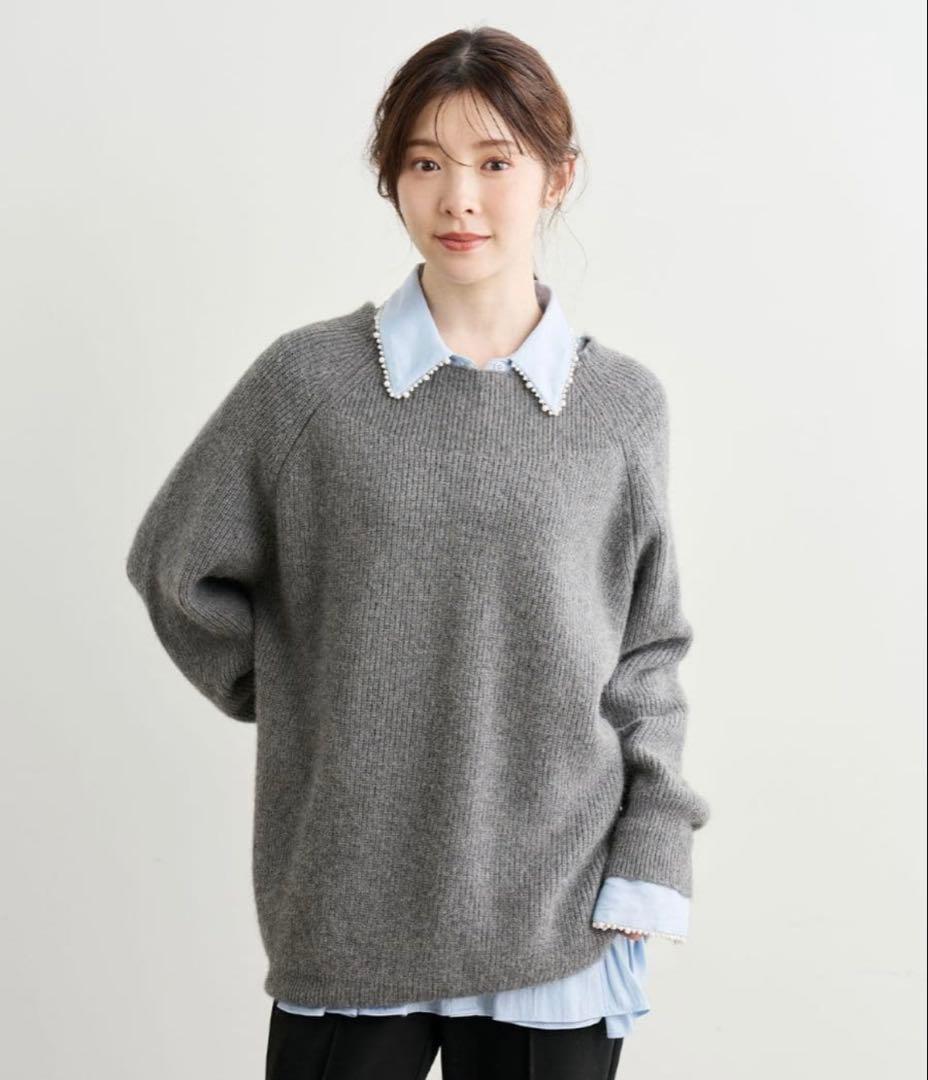 【完売品】ココディール 新品タグ付 パールモチーフペプラムシャツ ブルー