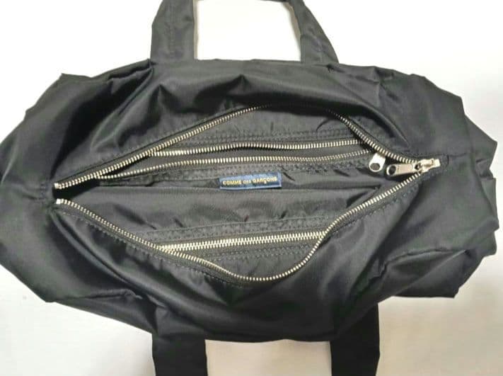 コムデギャルソン ナイロン ハンドバッグ Mサイズ ブラック