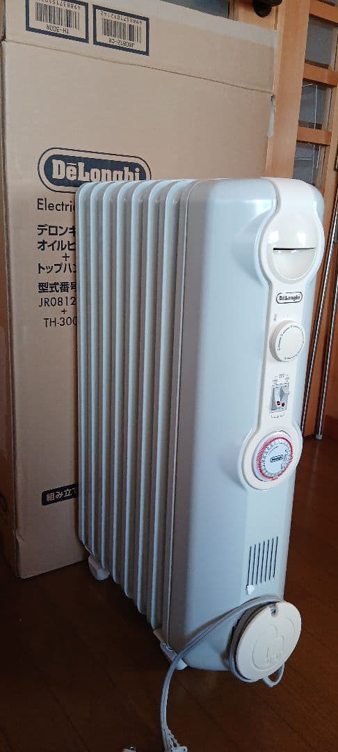 DeLonghi オイルヒーター JR-301 ホワイト