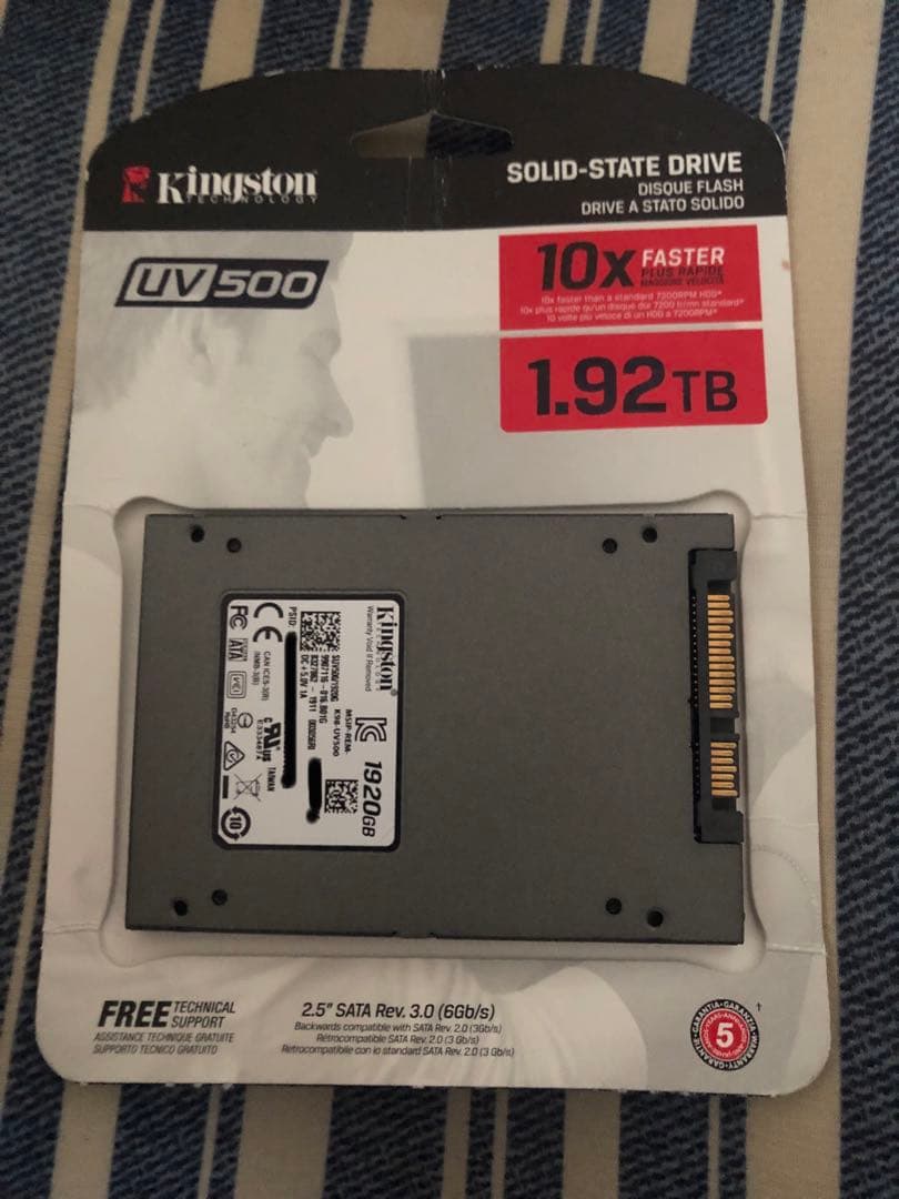 Kingston UV500 1.92TB SSD美品(健康状態正常99%)