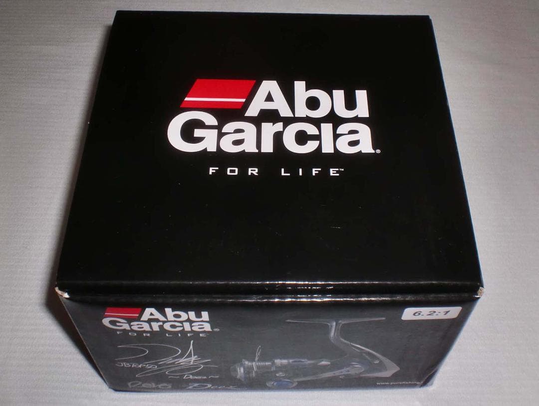 希少！　アブガルシア　レボ ディーズ『Revo Deez』スピニングリール　新品