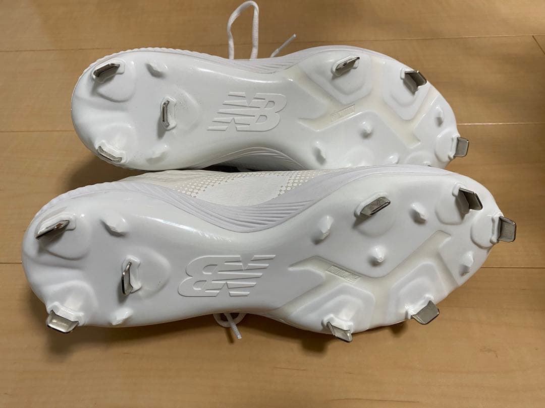 New Balance ニューバランス スパイク AB4040W7 2Eホワイト