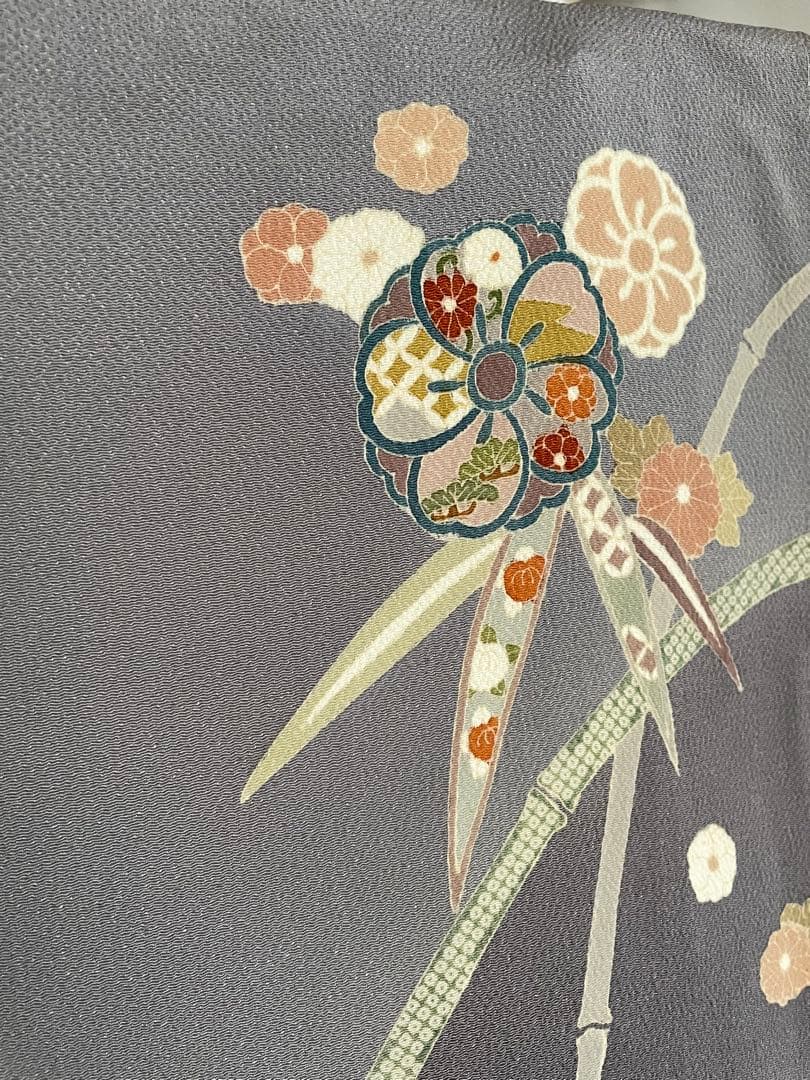 訪問着 金駒刺繍 グレー 縮緬 正絹 上品