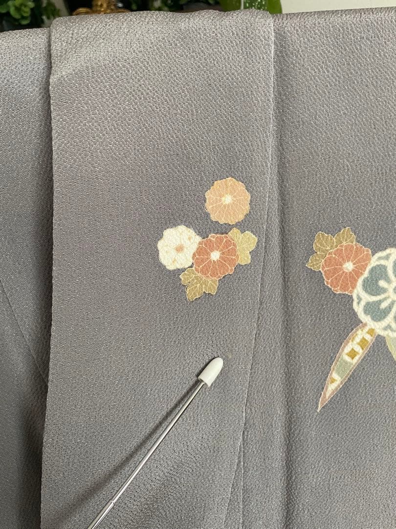 訪問着 金駒刺繍 グレー 縮緬 正絹 上品