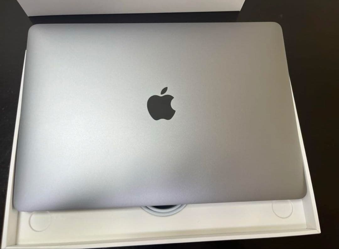 512GB 未使用に近い最大容量　95%　MacBook Air M1 美品