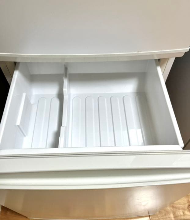 SHARP  冷蔵庫　※7/6写真追加しました