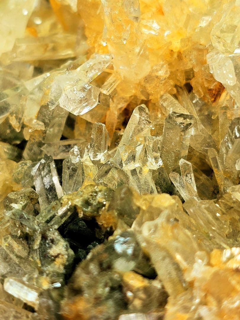 龍神さまが入った‼️宮崎産 水晶クラスター