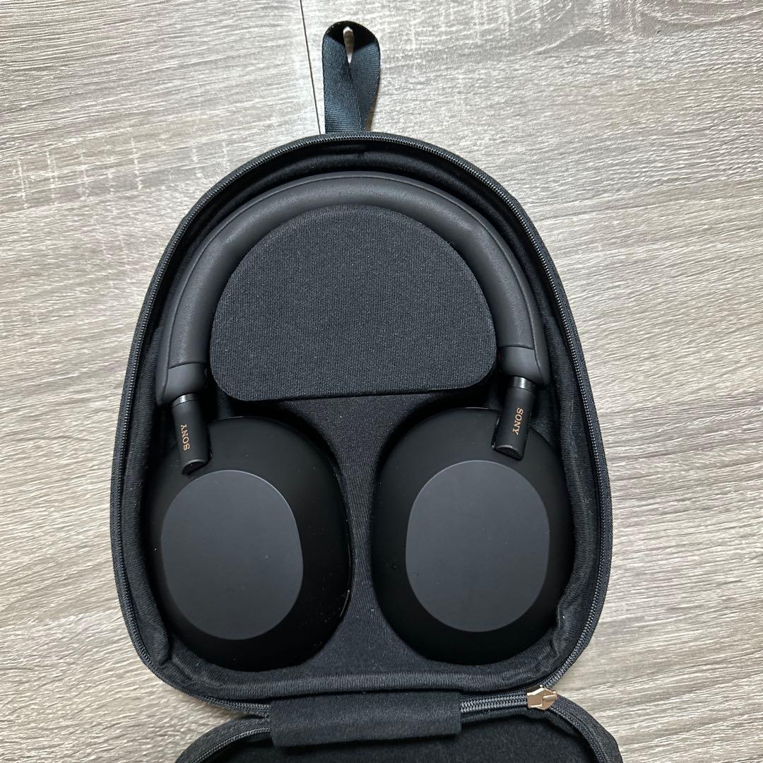 Sony WH-1000XM5 ブラック　専用ケース付き