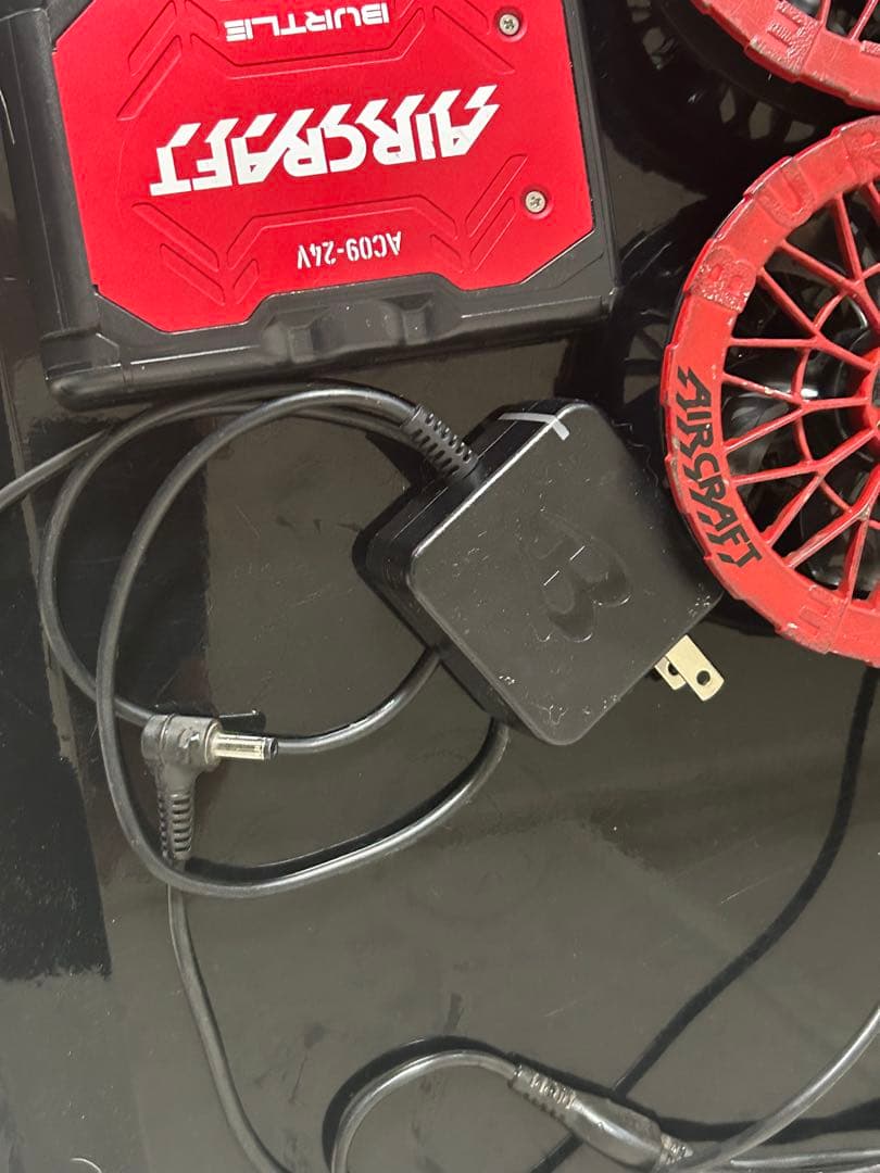 BURTLE AC09-24V バッテリー2個 ファン 充電器 セット