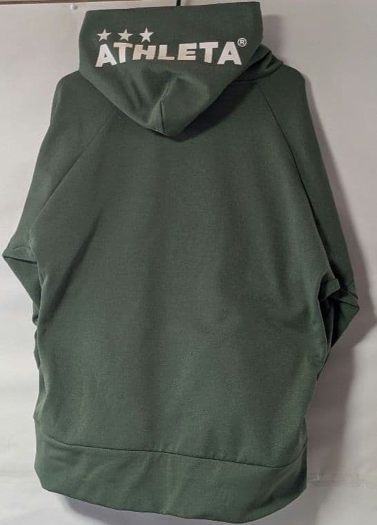 【美品】ATHLETA　パーカー　サッカー　Ｌ