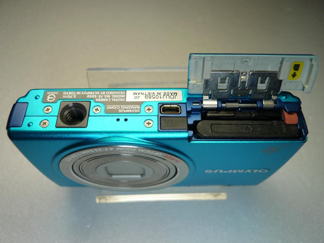 OLYMPUS FE-5050❤️新品バッテリー⭕️実働品★5倍★1400万画素