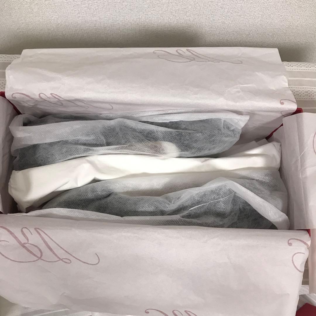 ロジェ ヴィヴィエ　ゴメッティーヌ　パテントレザー　ブラック