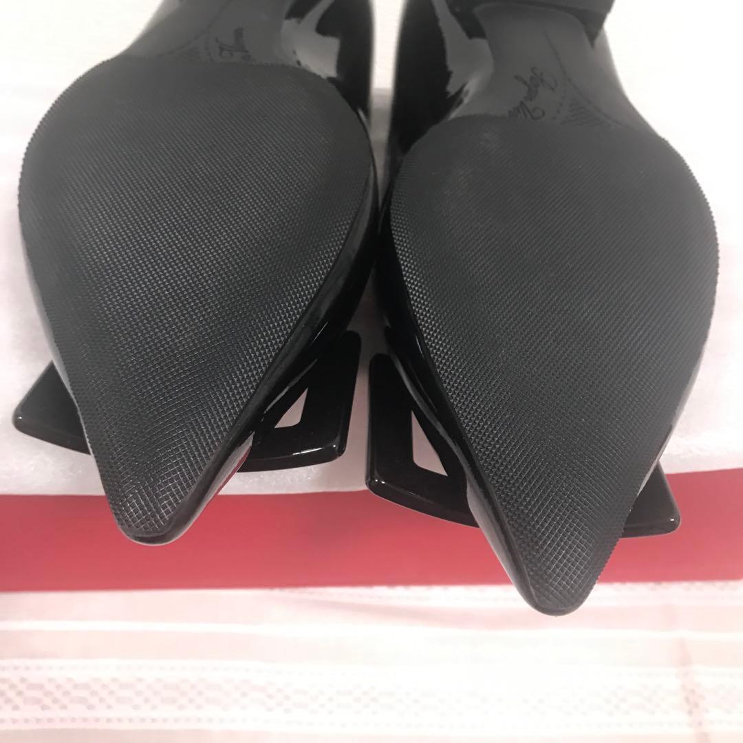 ロジェ ヴィヴィエ　ゴメッティーヌ　パテントレザー　ブラック