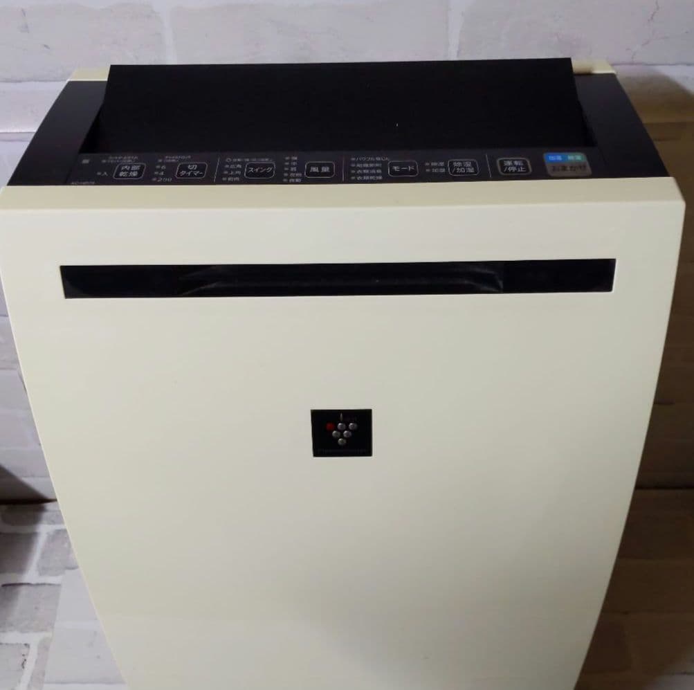 N*g様 SHARP 除加湿空気清浄機 KC-HD70-W 2020年製