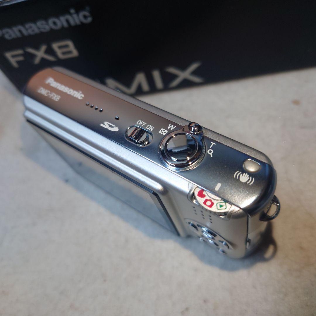 LUMIX DMX-FX8-Sシルバー デジタルカメラ