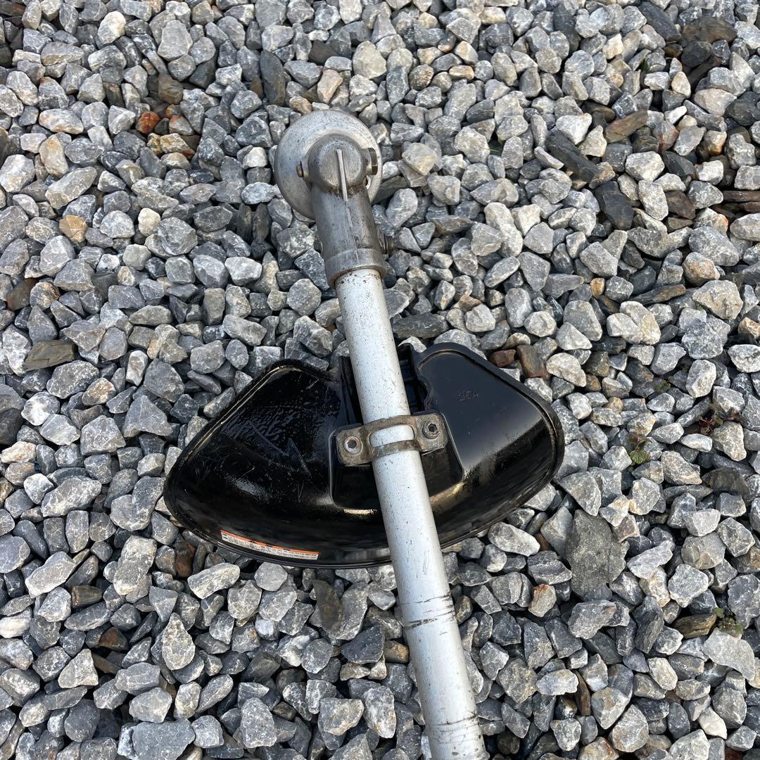 ゼノア草刈り機　BCZ260EZ プロ仕様ハイパワー機　動作良好