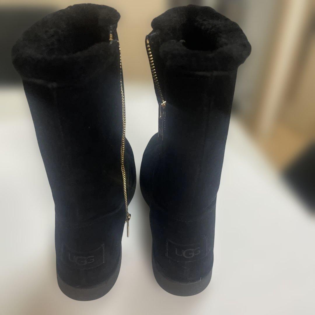 UGG ブラック ロングブーツ ジッパー付き
