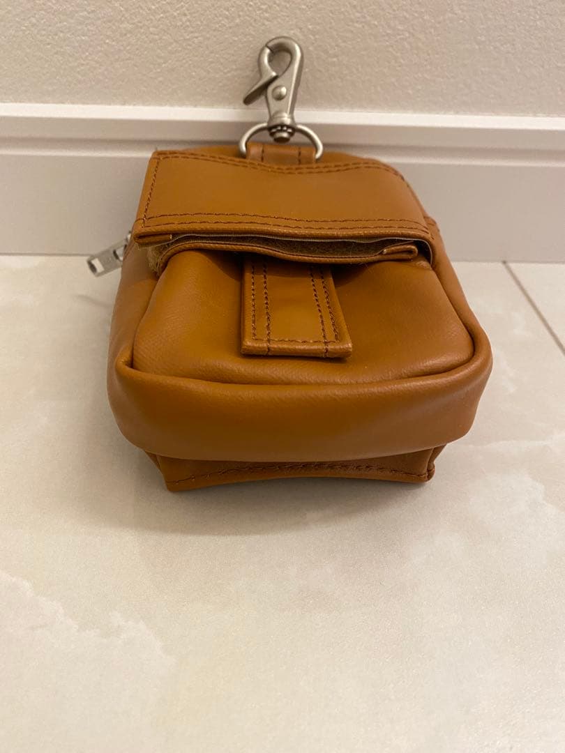 吉田カバン　PORTER 小型ポーチ　小物入れ　キャメル