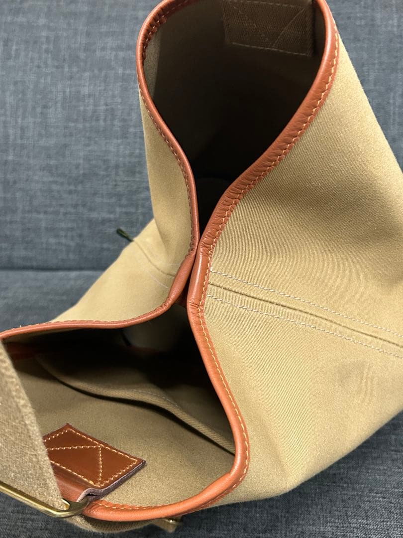 【美品】BRADY TAW SMALL ブレディ　トウ　ワンショルダーバッグ