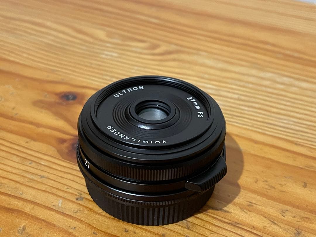 【美品】フォクトレンダーULTRON 27mm F2 （Xマウント）